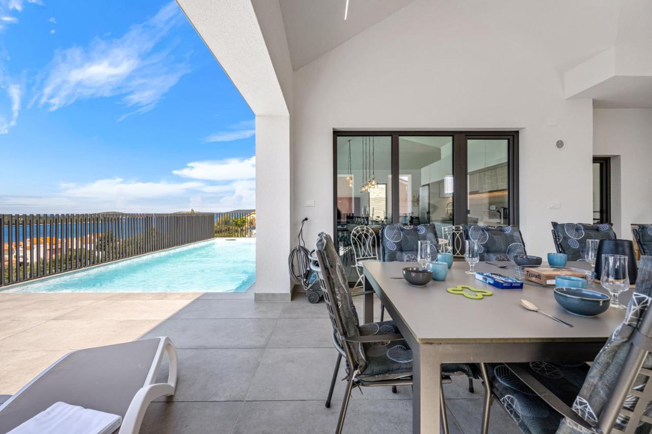 The Tinel Villa Zaboric Bagian luar foto